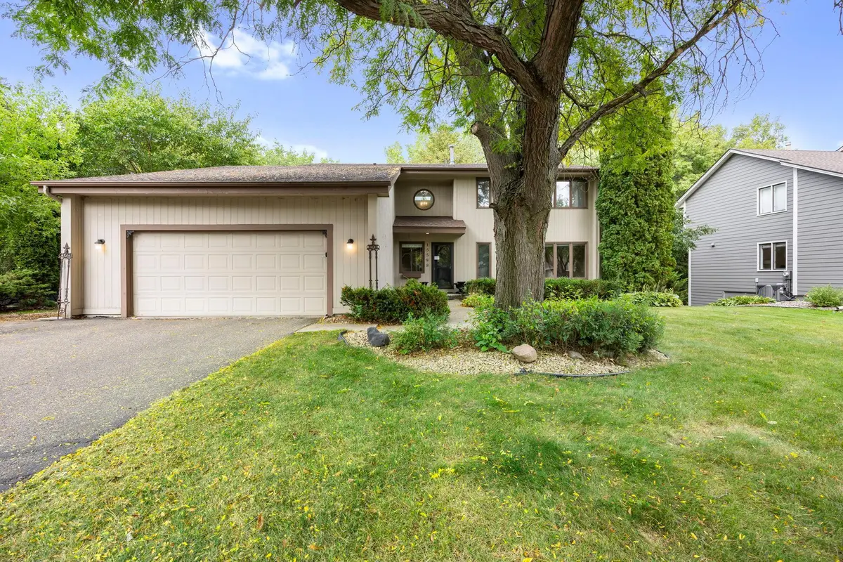 15588 Canyon Ridge, Eden Prairie, MN 55347 - #1