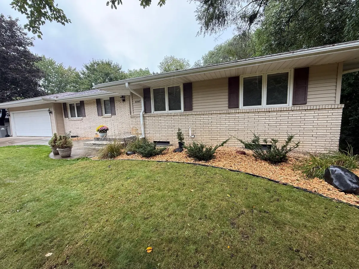 6447 Westchester Circle, Golden Valley, MN 55427 - #1