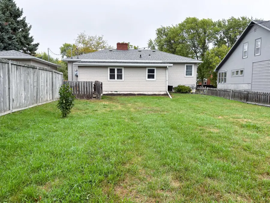 81 4th Avenue N, Wahpeton, ND 58075 - #2