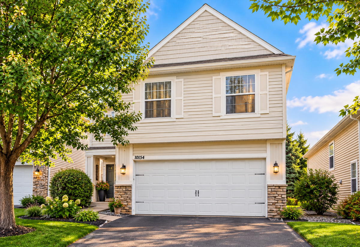 10154 Country Club Curve, Woodbury, MN 55129 - #1
