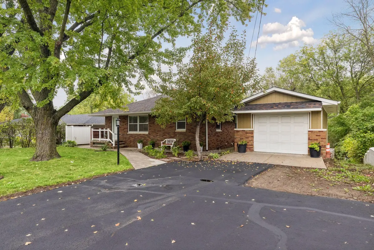 1814 Mcknight Road N, Maplewood, MN 55109 - #1