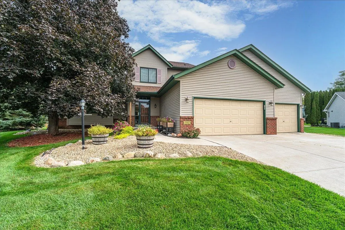 18580 Explorer Court, Farmington, MN 55024 - #1