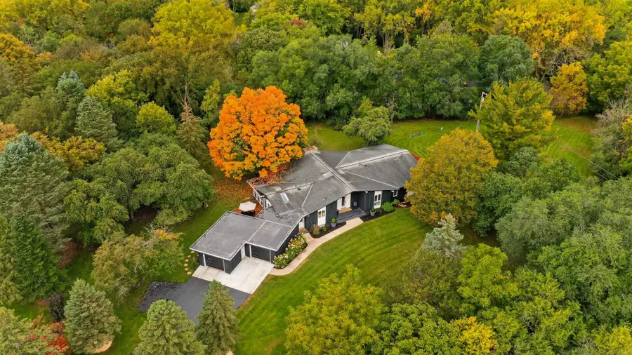 2221 Hillside Lane Sw, Rochester, MN 55902 - #2