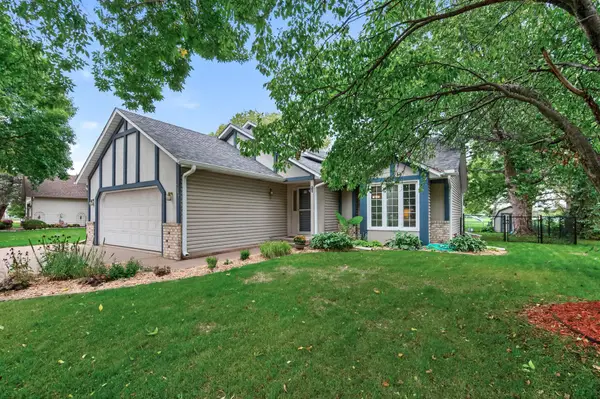 9349 Indian Boulevard S, Cottage Grove, MN 55016