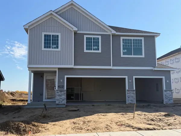 1926 Pierce Street S, Cambridge, MN 55008