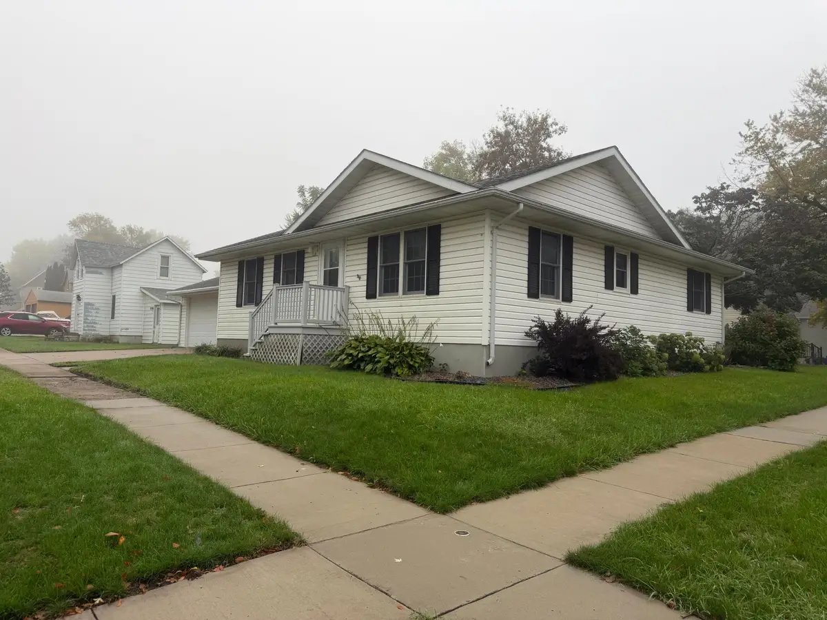 113 W 6th Street, Adrian, MN 56110 - #1