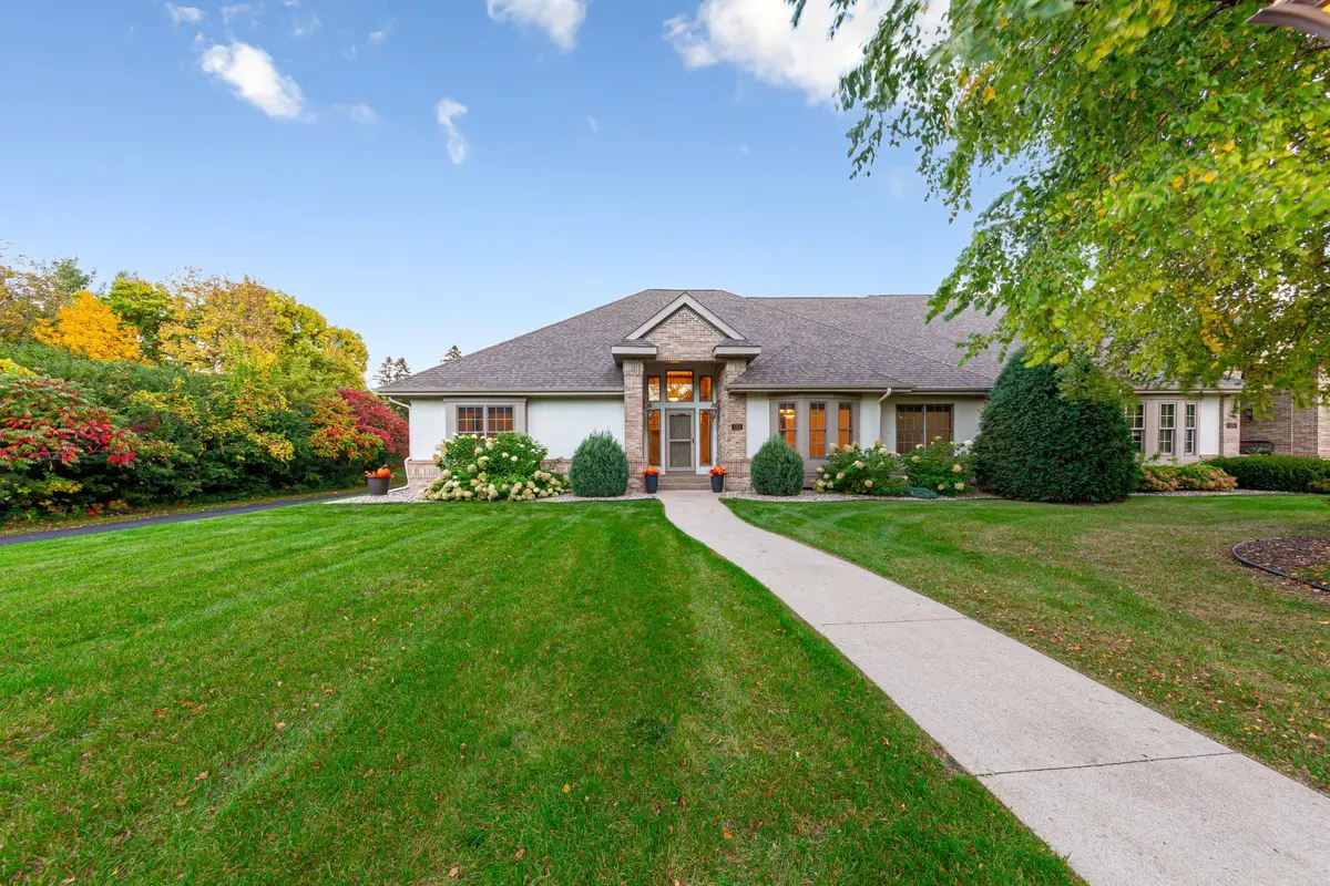 123 Woodhill Court, Mankato, MN 56001 - #1
