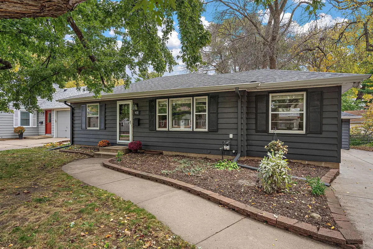 411 Jefferson Avenue S, Eden Prairie, MN 55343 - #1