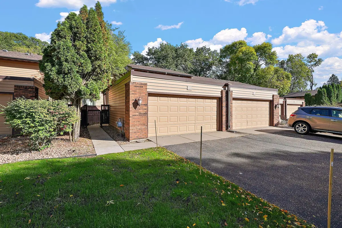 4731 Spring Circle, Minnetonka, MN 55345 - #1