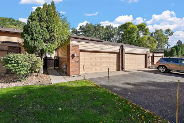 4731 Spring Circle, Minnetonka, MN 55345