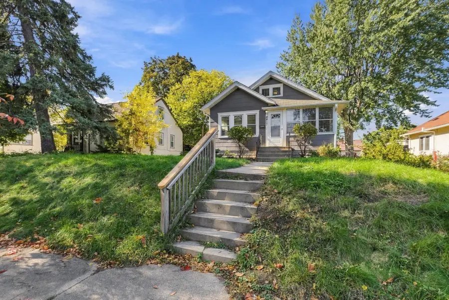 4417 Russell Avenue N, Minneapolis, MN 55412 - #3