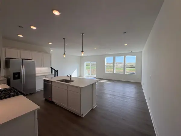 6285 Ivywood Avenue S, Cottage Grove, MN 55016