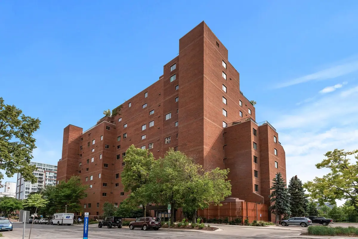 100 2nd Street Se #406, Minneapolis, MN 55414 - #1