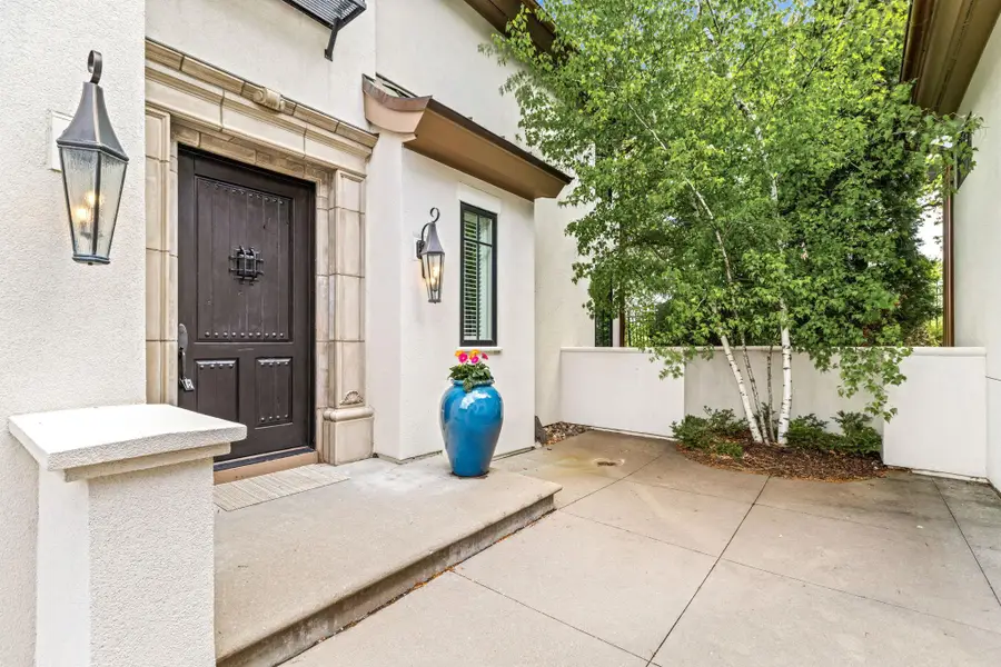 1660 Carriage Path, Golden Valley, MN 55422 - #2