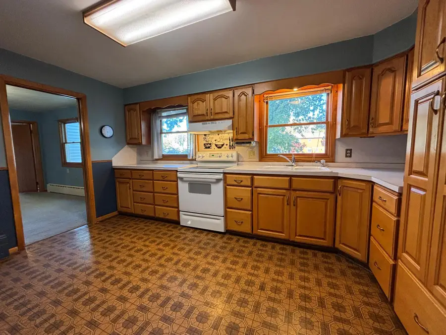 642 Louisiana Avenue, Adrian, MN 56110 - #3