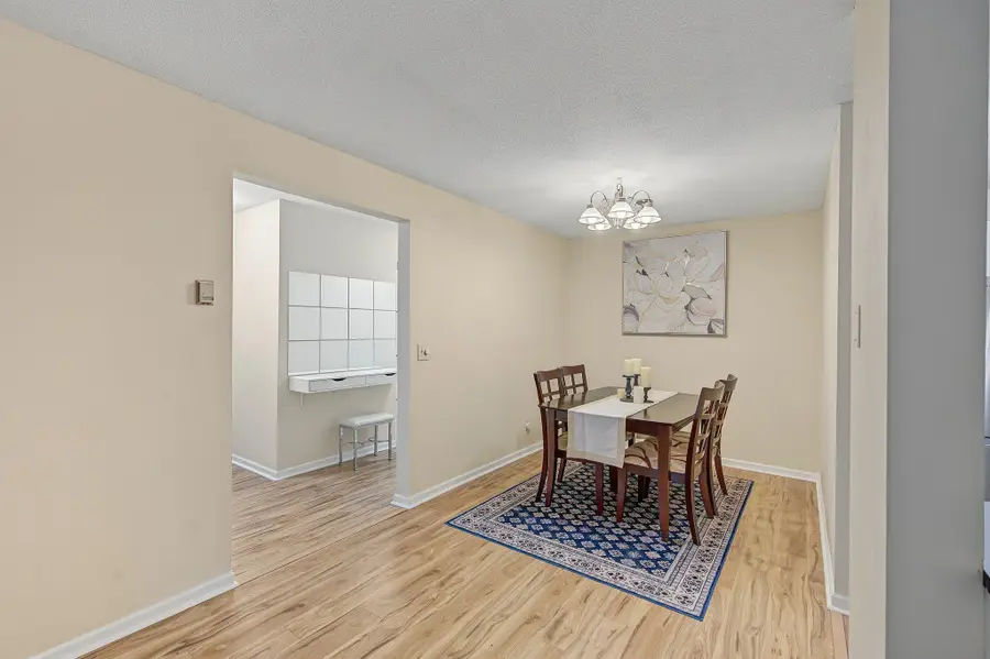 3200 Virginia Avenue S #215, Saint Louis Park, MN 55426 - #3