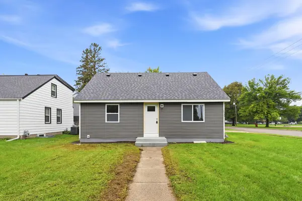 4533 Welcome Avenue N, Minneapolis, MN 55422