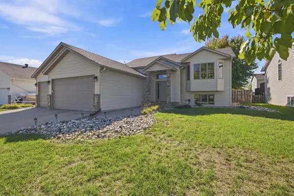675 Wyndemere Drive, West Fargo, ND 58078