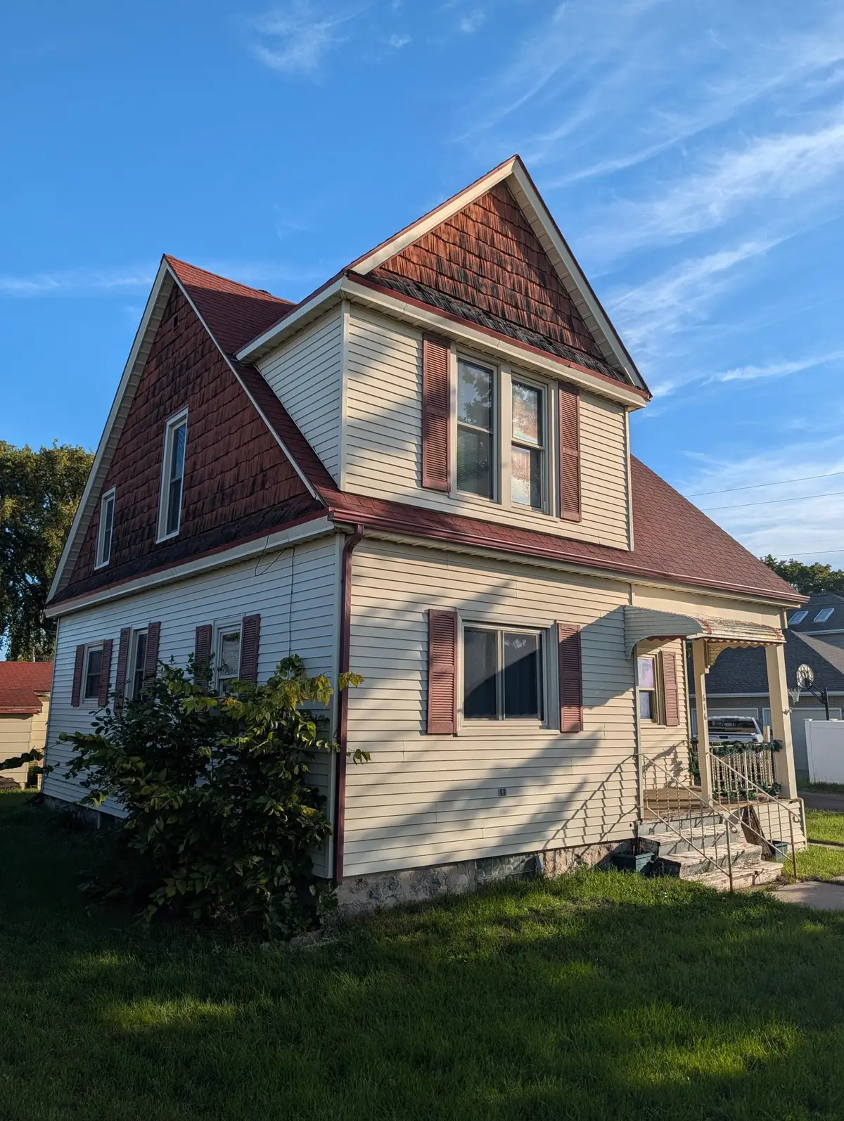 616 3rd Avenue N, Wahpeton, ND 58075 - #1