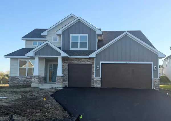 1084 Aster Boulevard, Rosemount, MN 55068