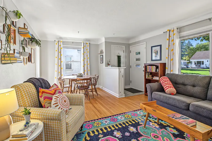 1246 Smith Avenue S, Saint Paul, MN 55118 - #3