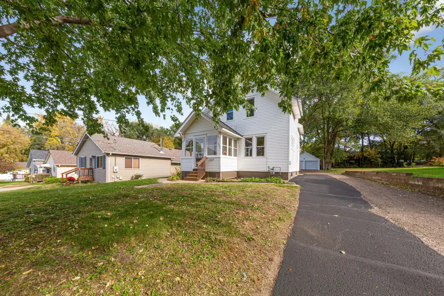 1427 Central Avenue N, Faribault, MN 55021 - #3