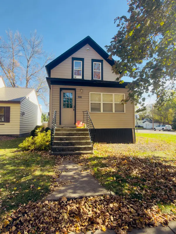 361 S 9th Street, Bird Island, MN 55310