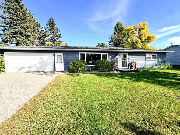 1318 Sunny Street, Crookston, MN 56716