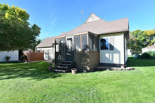 309 1st Avenue E, Abercrombie, ND 58001