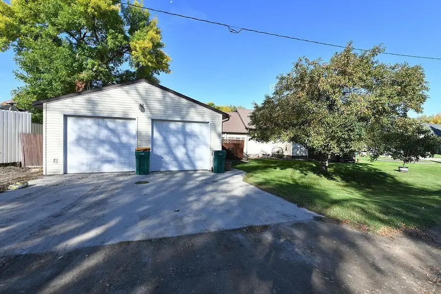 309 1st Avenue E, Abercrombie, ND 58001 - #2