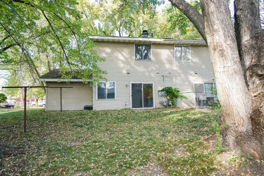 1438 109th Lane Nw, Coon Rapids, MN 55433 - #2