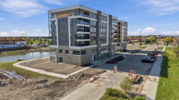 4470 24 Avenue S #406, Fargo, ND 58103