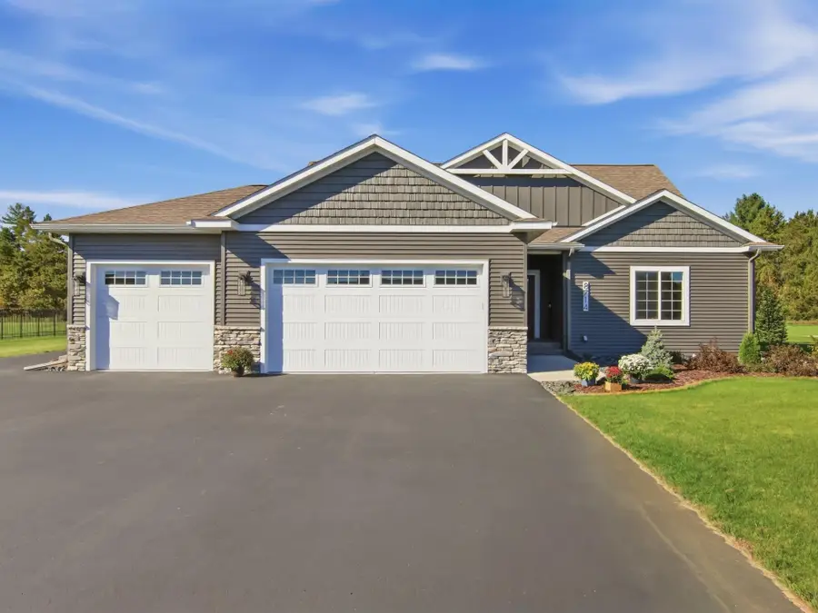 S8714 Mertinke Landing, Pleasant Valley, WI 54701 - #2