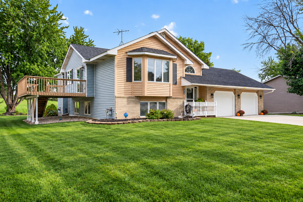 1608 Tierney Drive, Hastings, MN 55033