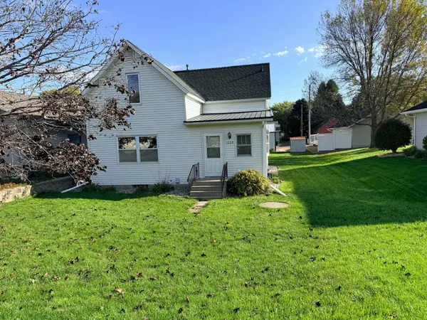 1223 S Jefferson Street, New Ulm, MN 56073