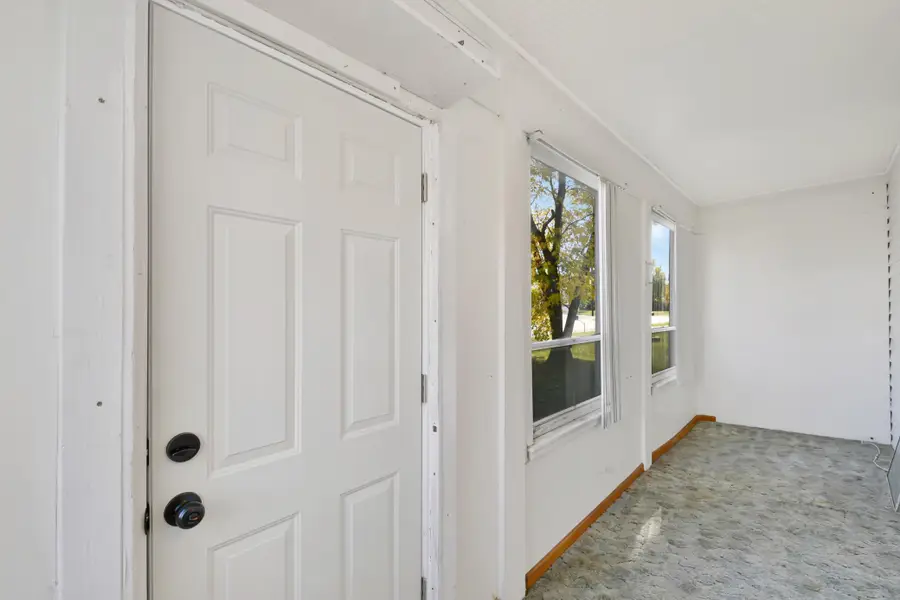 523 Front Street N, Barnesville, MN 56514 - #2