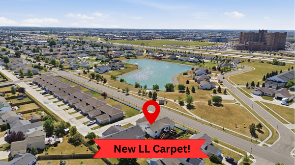 1512 19th Avenue E, West Fargo, ND 58078
