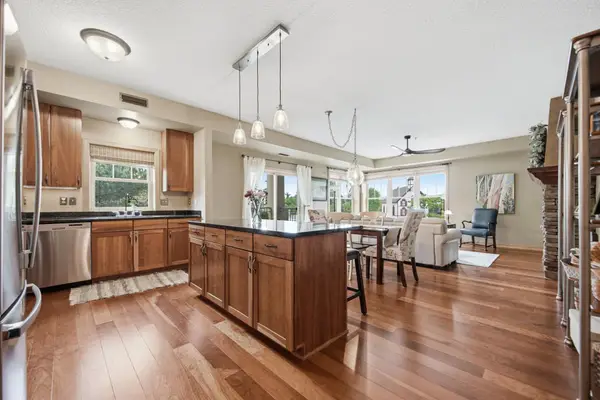 2201 Village Lane #A204, Minneapolis, MN 55431
