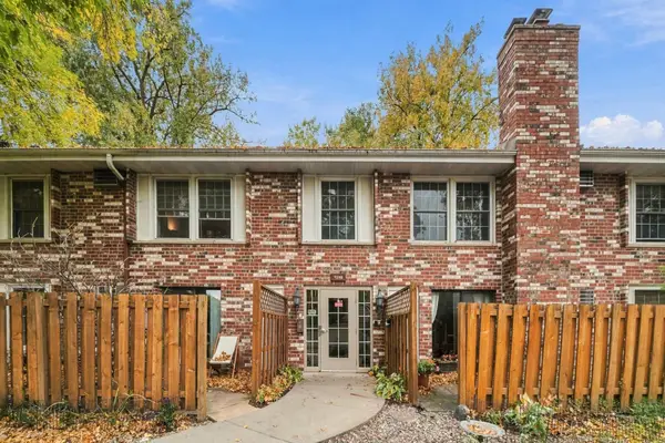 4548 Cedar Lake Road S #6, Saint Louis Park, MN 55416