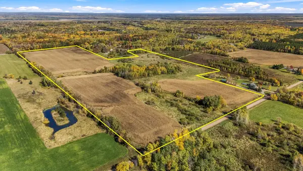 000 Holly Rd, Pine City, MN 55063