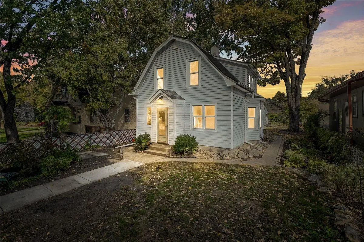 2909 41st Avenue S, Minneapolis, MN 55406 - #1