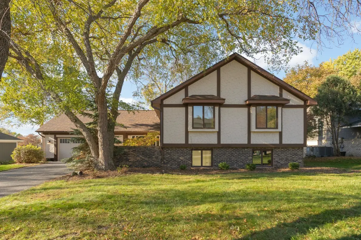 14315 Wedgeway Court, Eden Prairie, MN 55346 - #1