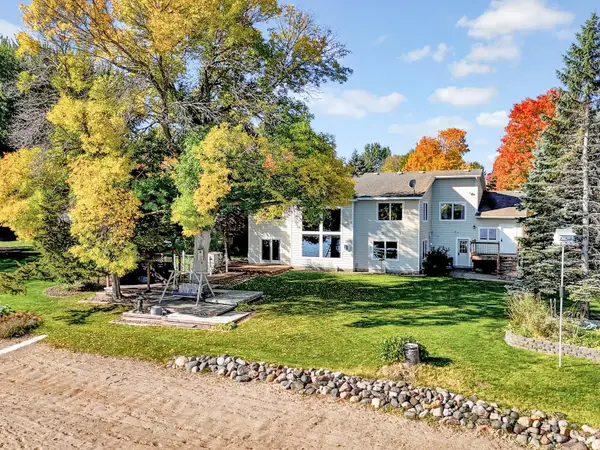 31137 Peninsula Avenue, Lindstrom, MN 55045