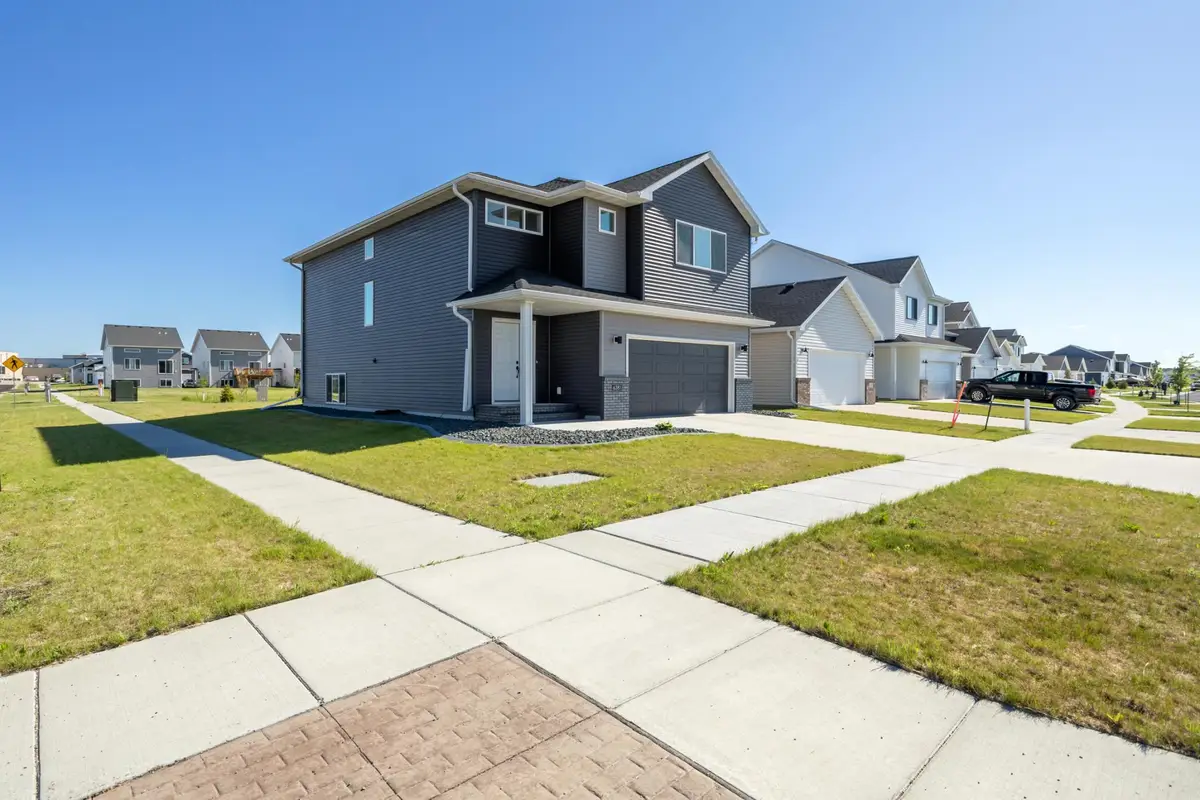 6381 Saint Ann Avenue, Horace, ND 58047 - #1