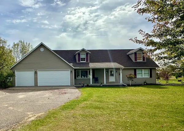 1309 214th Avenue, New Richmond, WI 54017