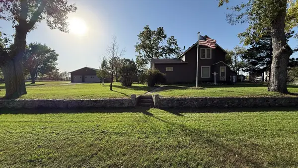 237 S Paul Street, Appleton, MN 56208