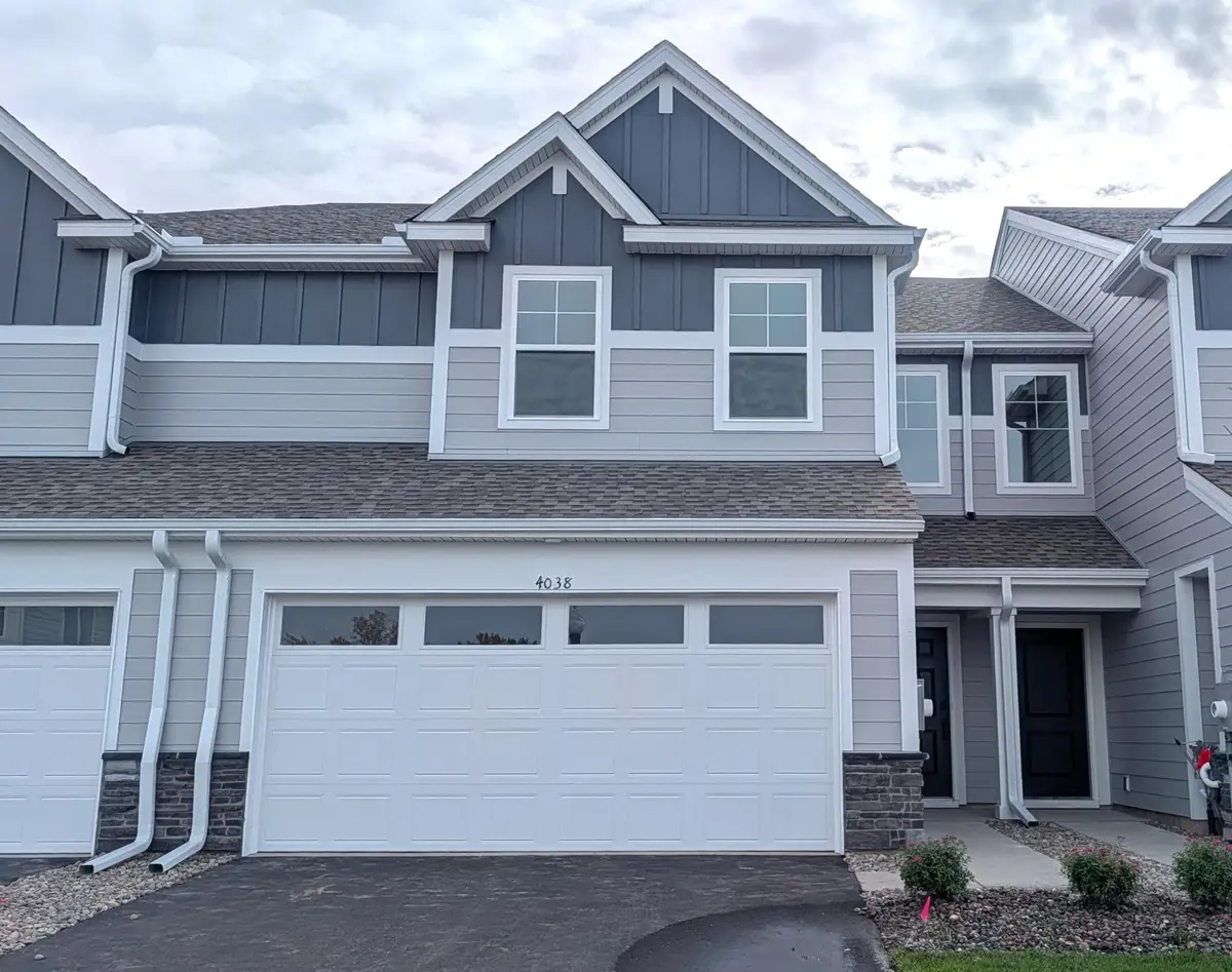 4038 Hayward Avenue N, Oakdale, MN 55128 - #1