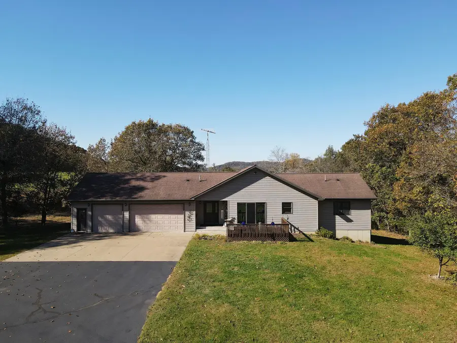 W2089 Spring Creek Road, Durand, WI 54736 - #3