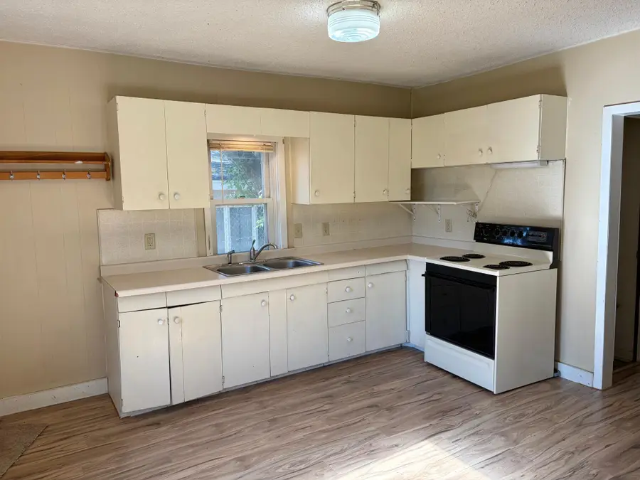 324 SW 4th Street, Brainerd, MN 56401 - #2