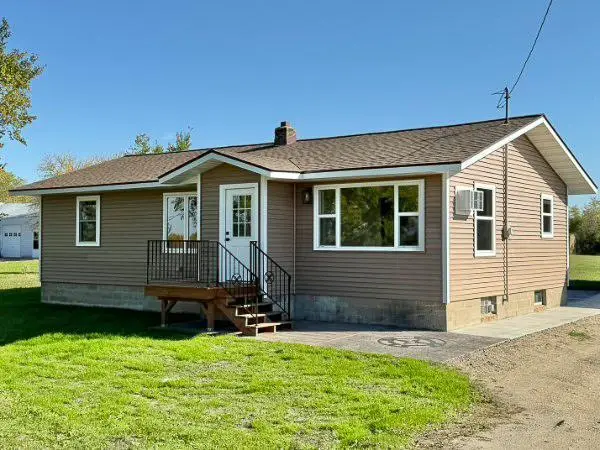 18829 Frontage Road, Detroit Lakes, MN 56501